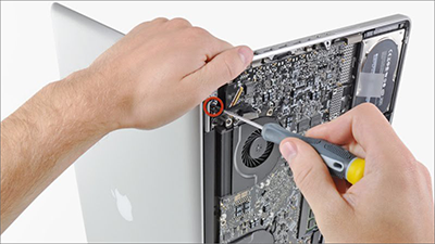 mac-book-pro-repair-center-goregaon-mumbai-andheri-jogeshwari-kandivali-borivali-malad-vileparle-dahisar